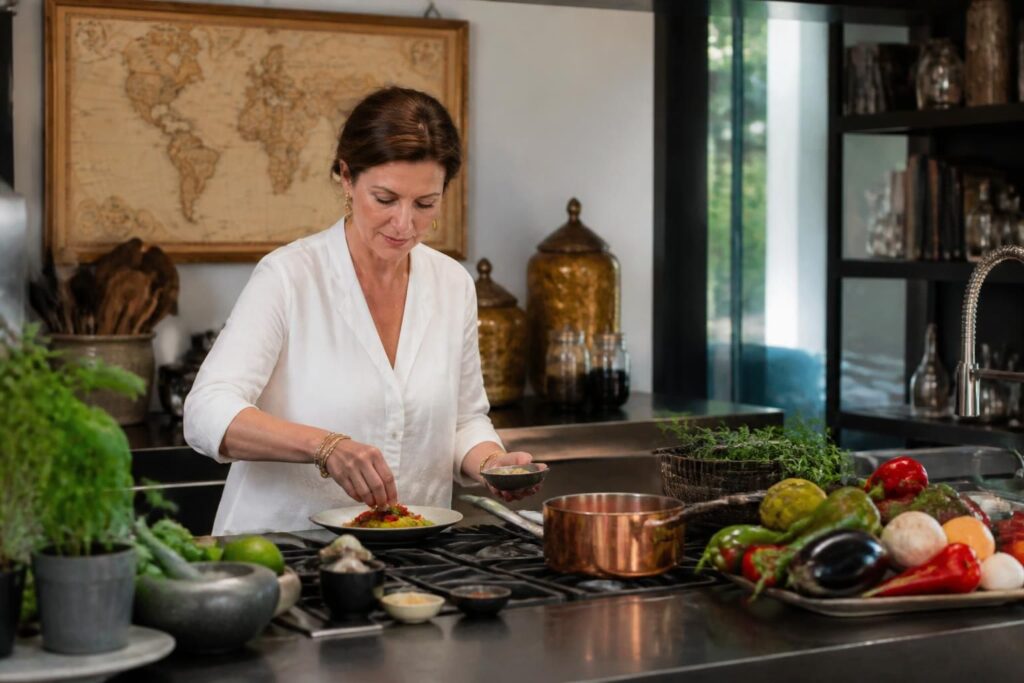 découvrez l'origine unique qui inspire la cuisine d'exception d'isabelle lasserre et plongez dans son univers gastronomique authentique et innovant.