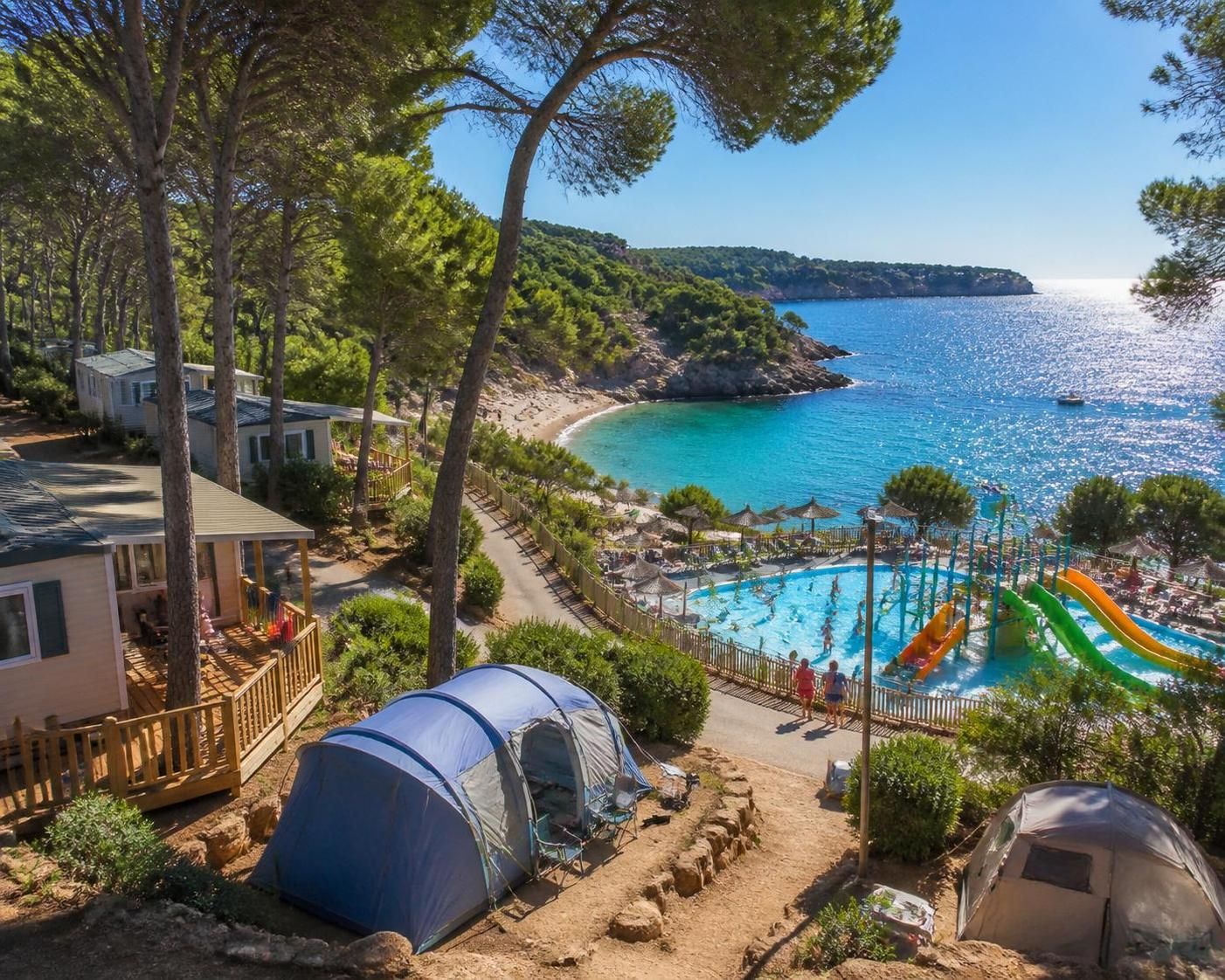 découvrez le camping cala canyelles, un véritable coin de paradis entre mer et nature, idéal pour des vacances inoubliables alliant détente, loisirs et paysages enchanteurs.